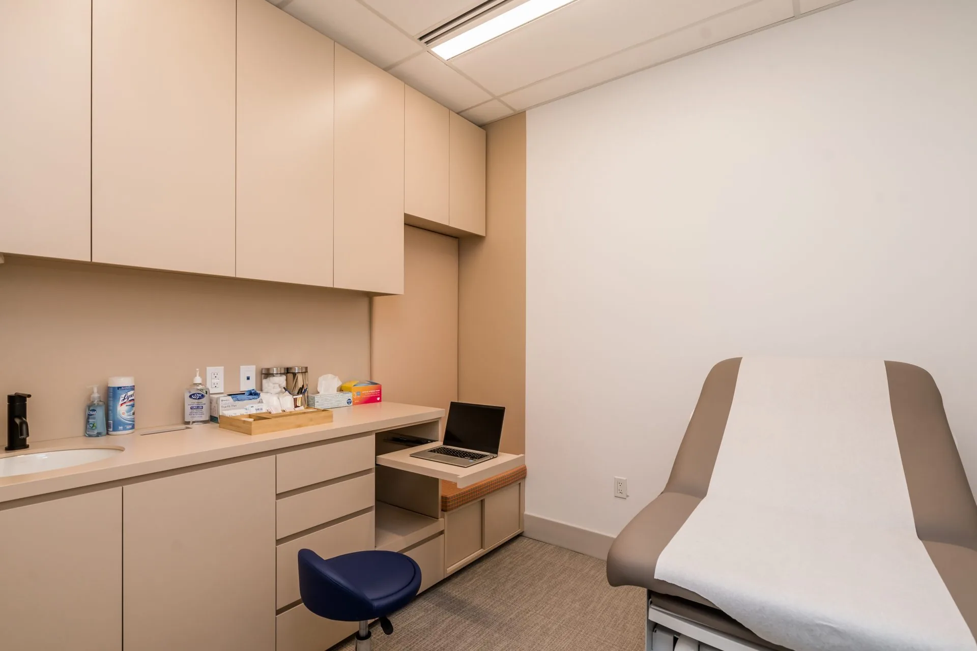 iCollab Healthcare Sullivan clinic — Inside the clinic